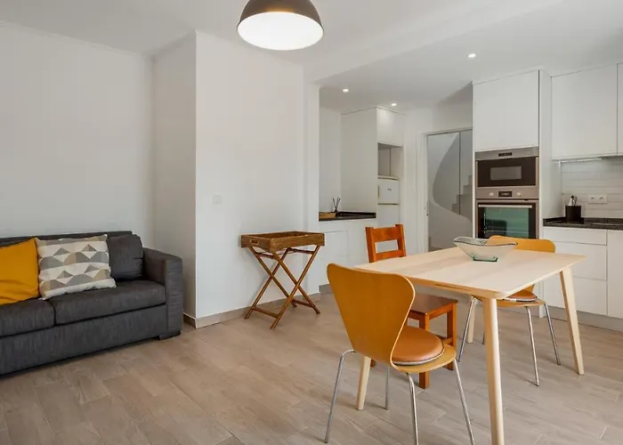 Apartmán 2 Bdr Vilamoura Escape W Balcony By Lovelystay