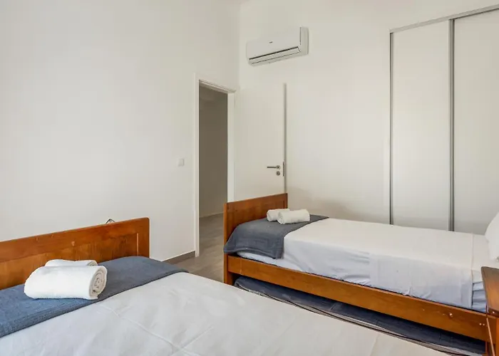 Appartement 2 Bdr Vilamoura Escape W Balcony By Lovelystay *