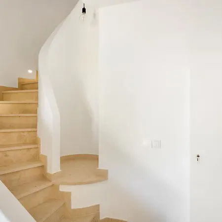 2 Bdr Vilamoura Escape W Balcony By Lovelystay Quarteira